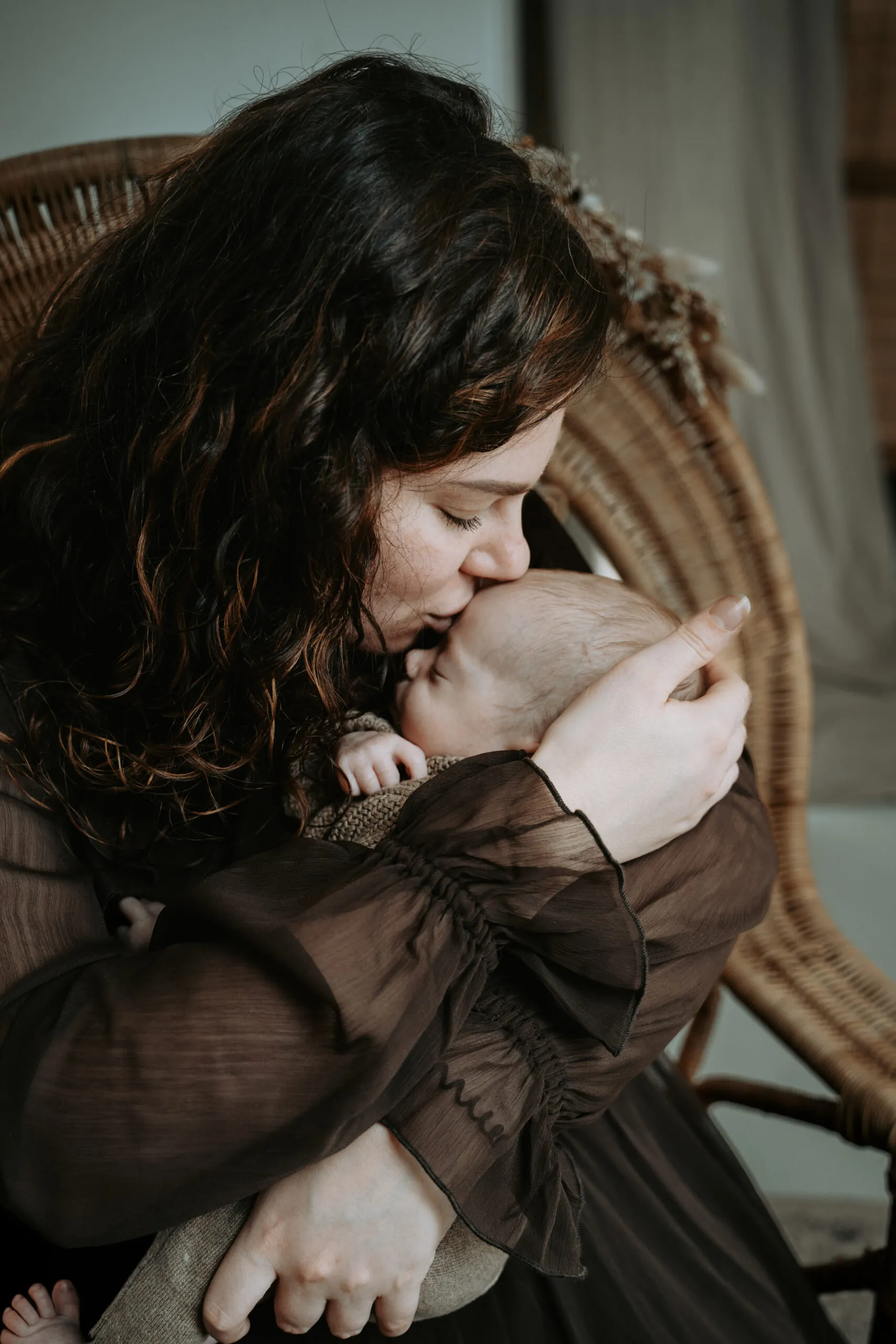 Newbornfotografie in de daglichtstudio in Gaanderen bij Doetinchem
